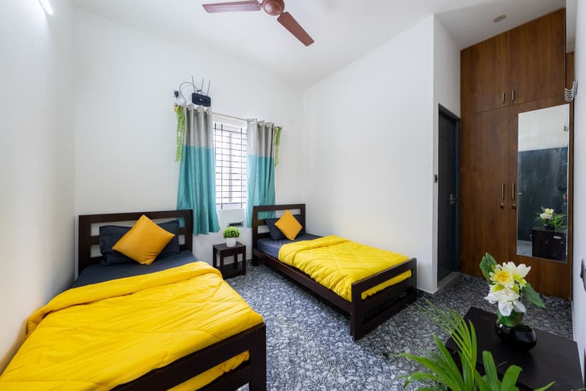 The Ultimate Guide to PG and Coliving in Harola, Noida – The "Sector 16 Tech Gateway" (2026 Edition)