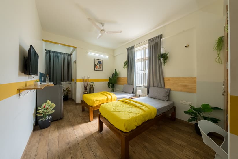 PG and Coliving in Inderlok – The 2026 "Triple-Interchange" Powerhouse