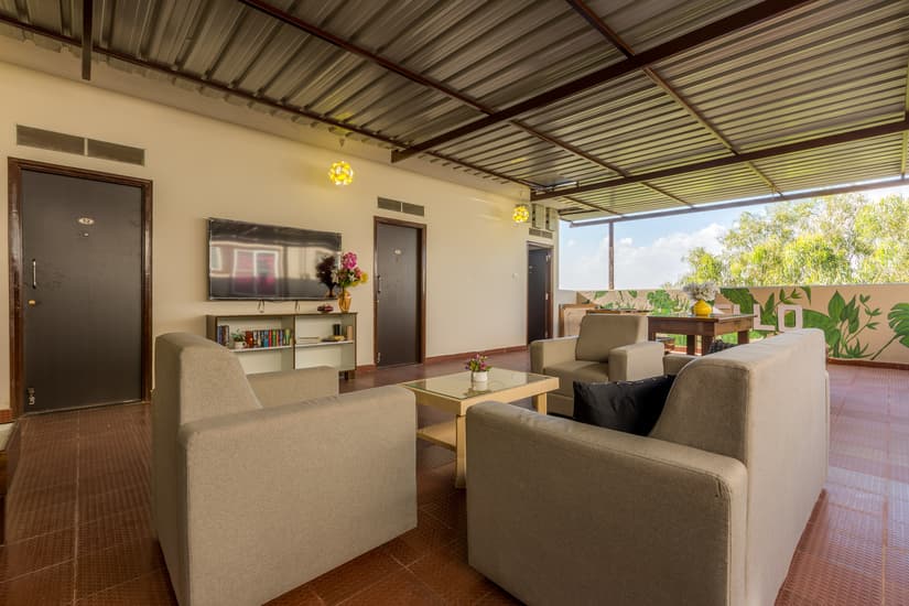 Living at the Center of the Universe—The Ultimate 2026 Guide to PG and Coliving Near MG Road Metro Station, Bangalore