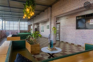 HelloWorld Lakeview — photo 1 of 1