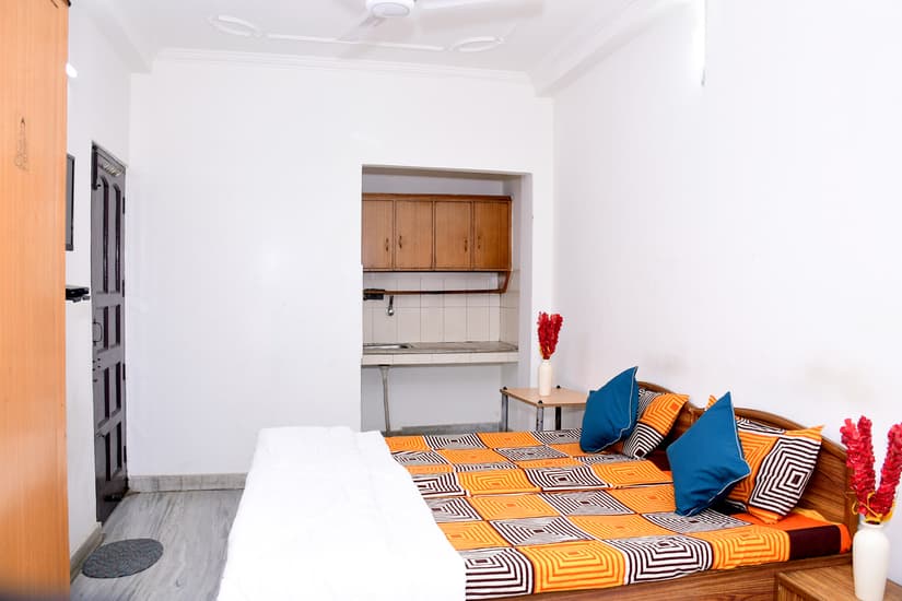 Best PG and Coliving near Tech Mahindra, Electronic City Phase 2: The 2026 Tech-Corridor Living Guide